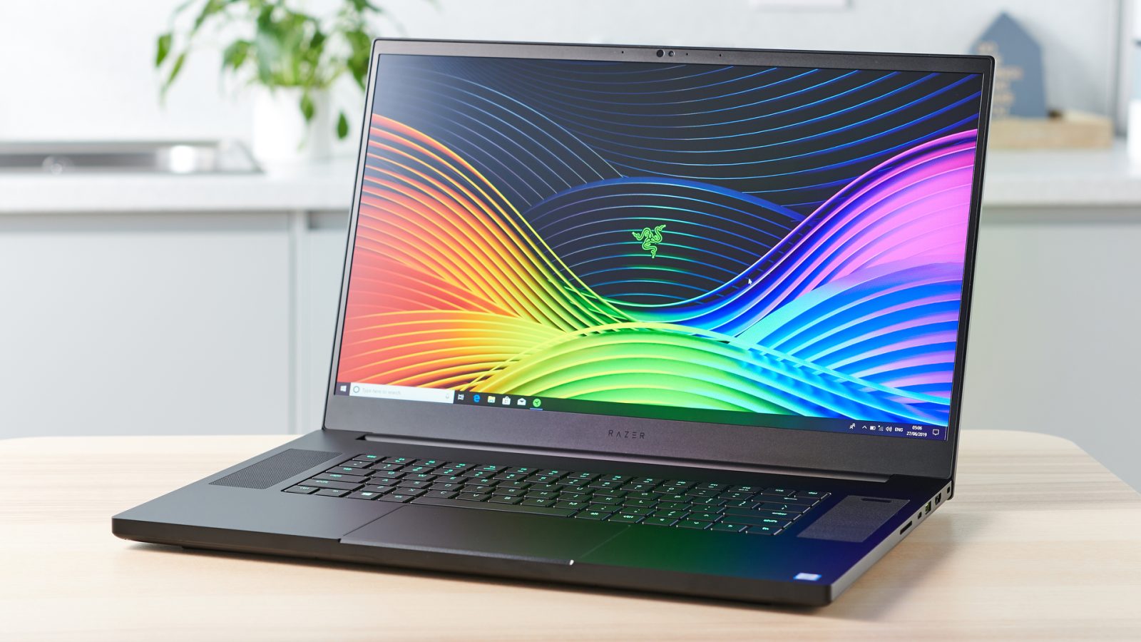 Razer Blade Pro 17: Review, Harga dan Spesifikasi