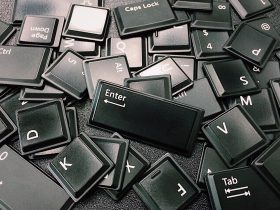 Jenis-jenis Keyboard PC dan Fungsinya: Temukan yang Sesuai dengan Kebutuhan Anda!